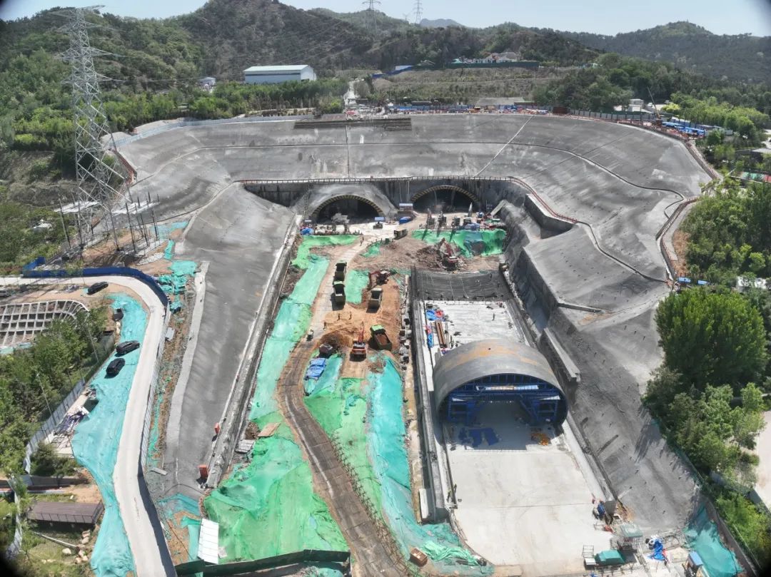 20240520162630_6457 20240520162630_6457