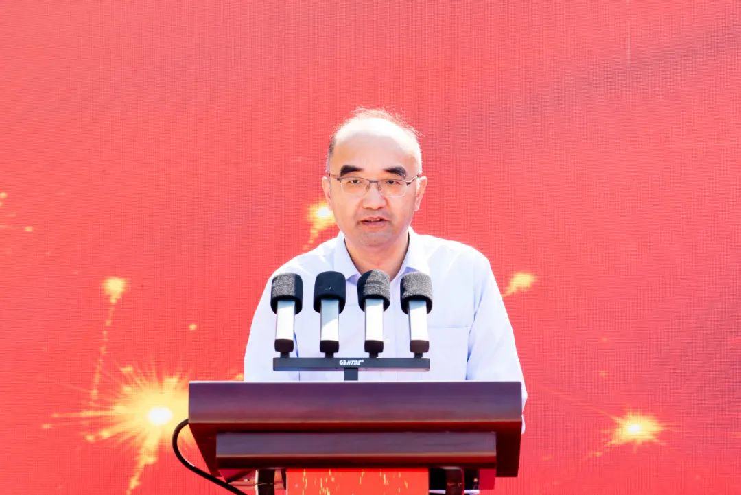 20240929182214_5562 20240929182214_5562