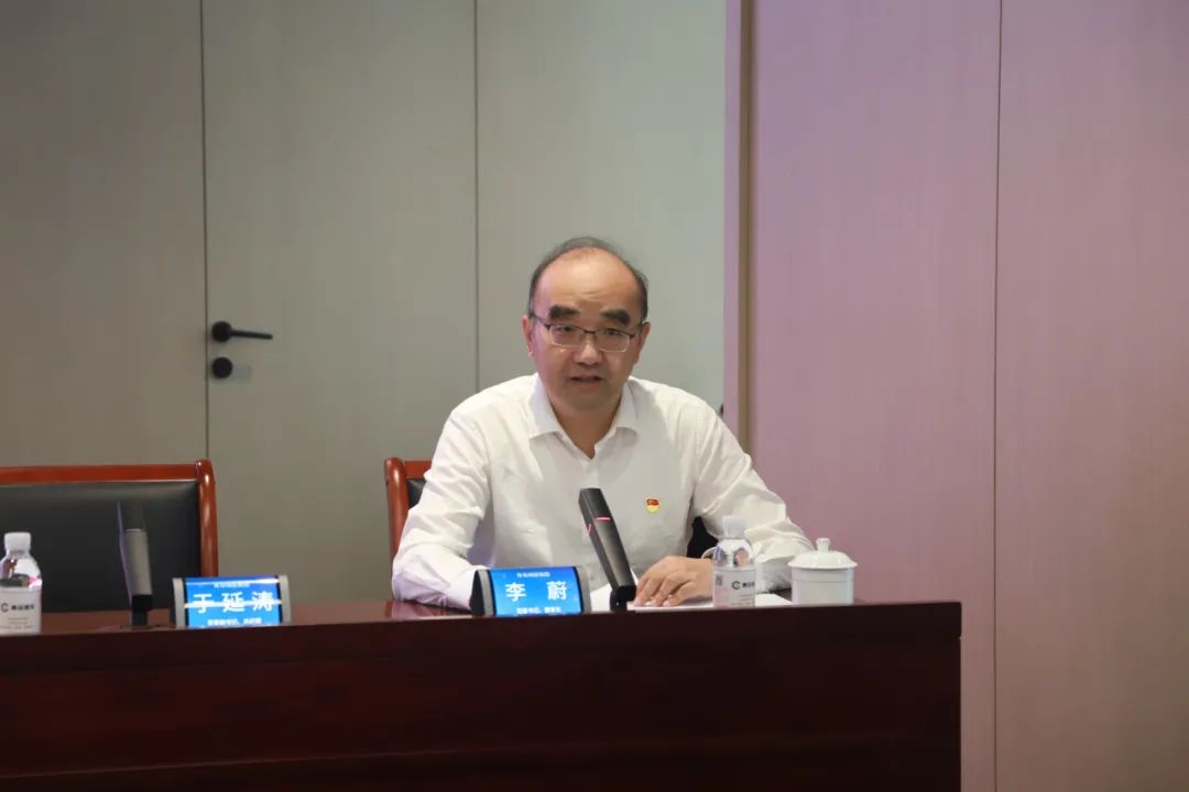 20240929184225_1854 20240929184225_1854