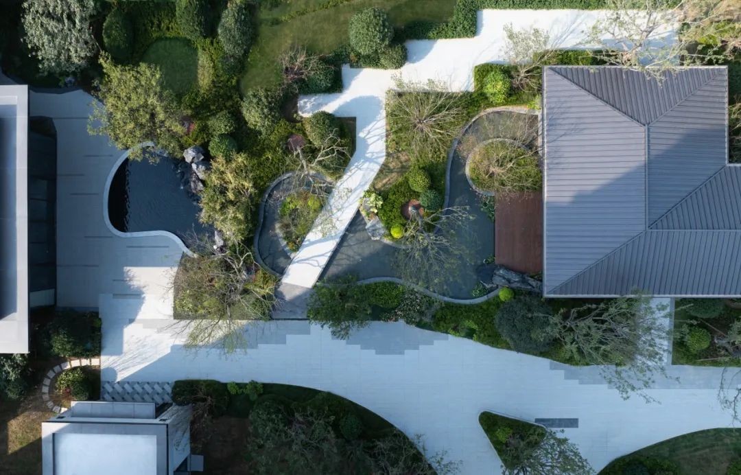 20250102104642_4379 20250102104642_4379