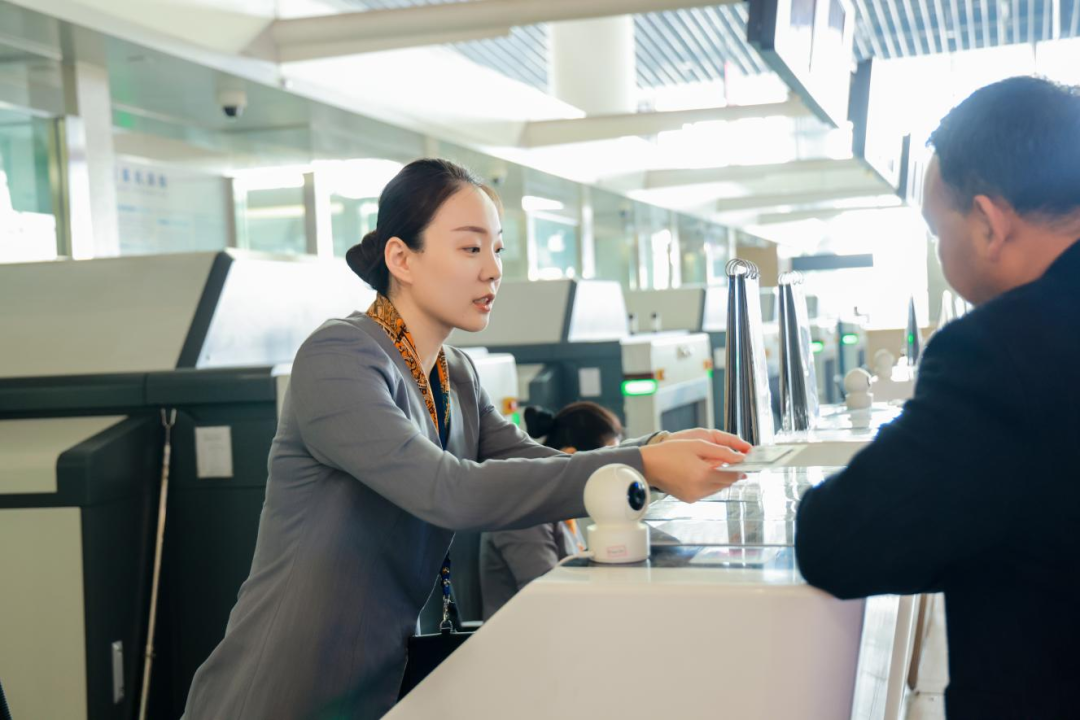 20250507095925_0448 20250507095925_0448